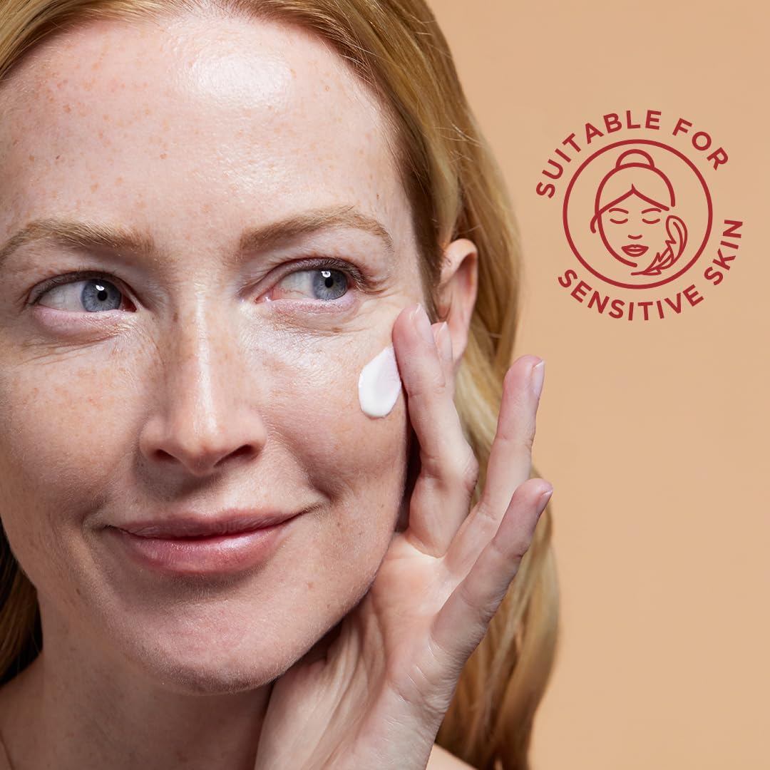 EltaMD UV Clear Face Sunscreen SPF 46 – Oil-Free Zinc Oxide Sunscreen, Dermatologist-Recommended for Sensitive & Acne-Prone Skin (1.7 oz) - Image 9